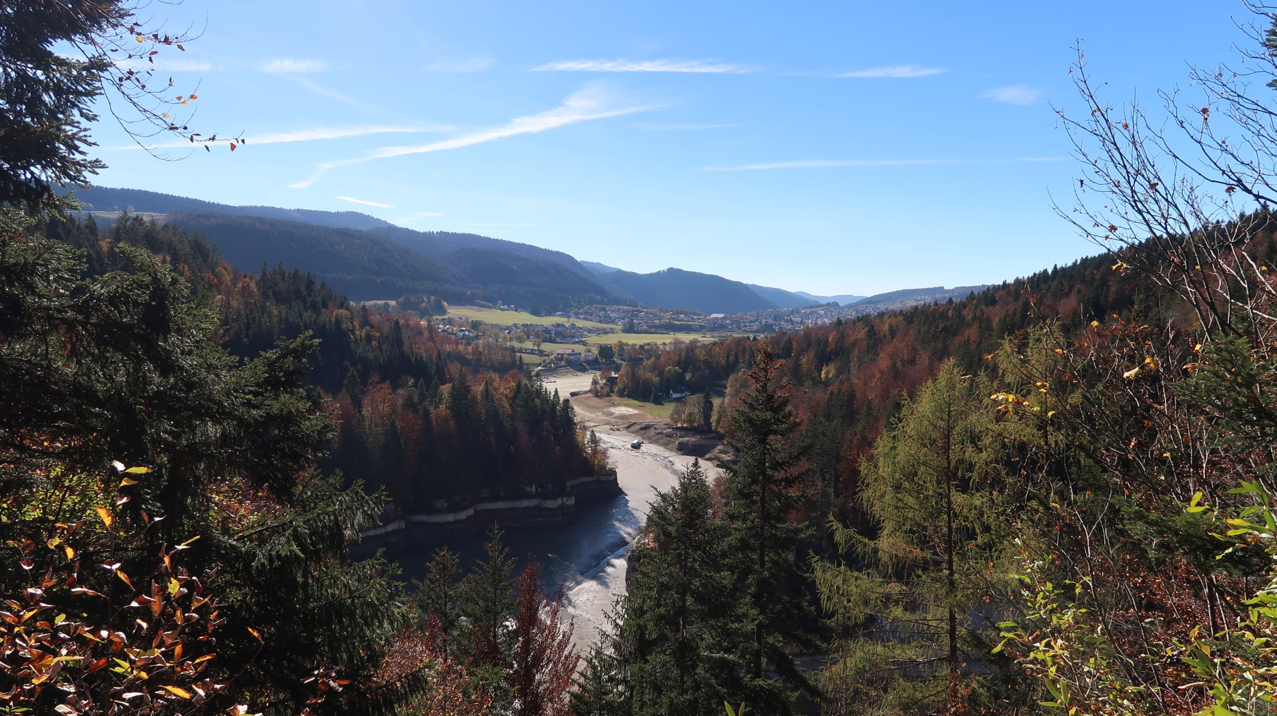 Doubs_Octobre_2018 Le Doubs à sec en 2018